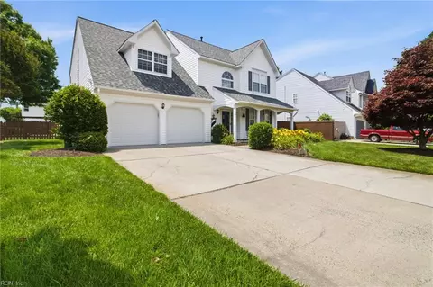 511 Winterwater Ct, Chesapeake, VA 23320