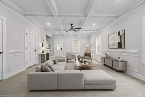 Living - 626 Day St, Hampton, VA 23661 photo 1 of 3