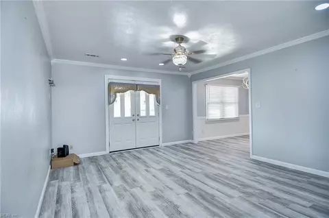 Living - 2412 Pine Tree Way, Suffolk, VA 23434 photo 5 of 6