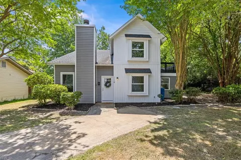 1118 Tall Oak Dr, Virginia Beach, VA 23462