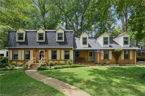 709 Oxbow Dr, Virginia Beach, VA 23464