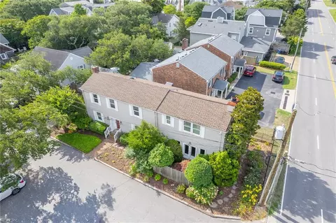 110 75th St, Virginia Beach, VA 23451