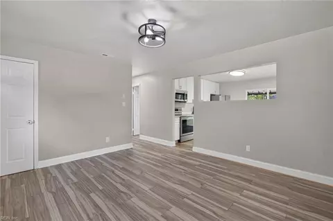 Living - 3316 Stilworken Dr, Chesapeake, VA 23321 photo 3 of 3