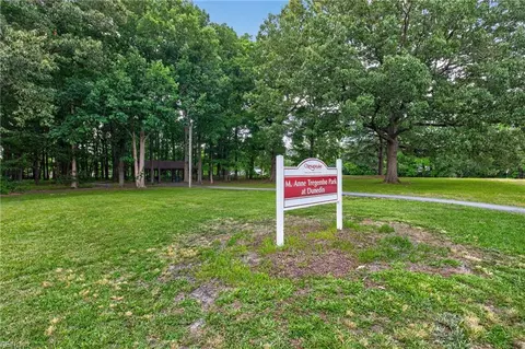 Exterior - 3316 Stilworken Dr, Chesapeake, VA 23321 photo 7 of 7