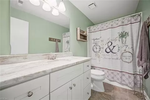 Bath - 230 Dockside Dr #C, Hampton, VA 23669 photo 2 of 2