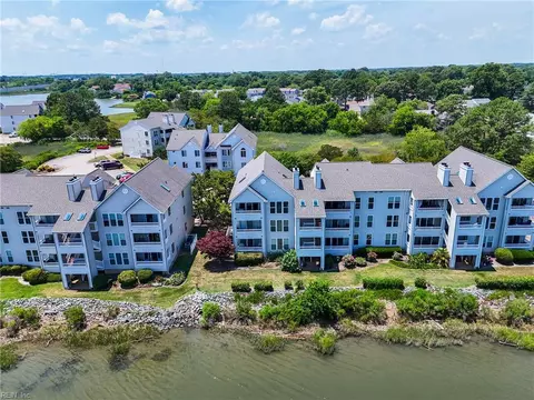 View/Area - 230 Dockside Dr #C, Hampton, VA 23669 photo 3 of 9