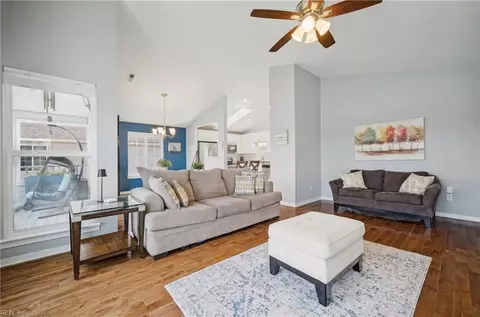 Living - 230 Dockside Dr #C, Hampton, VA 23669 photo 1 of 1