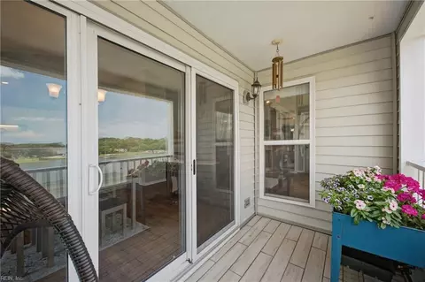 Exterior - 230 Dockside Dr #C, Hampton, VA 23669 photo 4 of 5