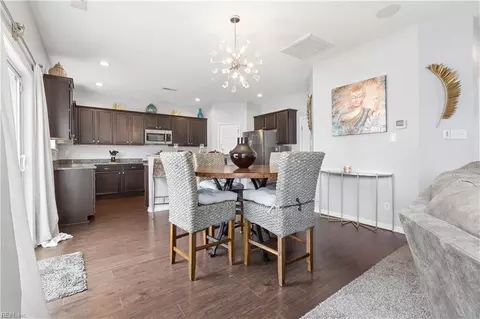 Other - 19 Ravenscroft Ln, Hampton, VA 23669 photo 1 of 12