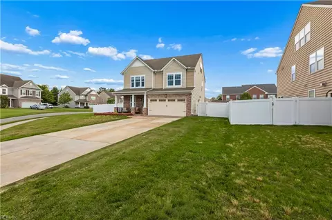 Exterior - 19 Ravenscroft Ln, Hampton, VA 23669 photo 7 of 7