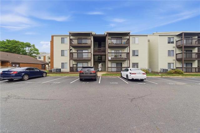 103 Haverford Ct #2, Hampton, VA 23666