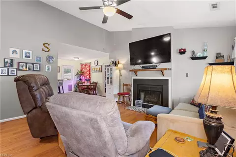 879 Maple Ct, Smithfield, VA 23430 photo 21
