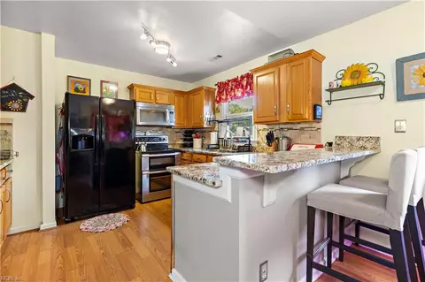 879 Maple Ct, Smithfield, VA 23430 photo 26