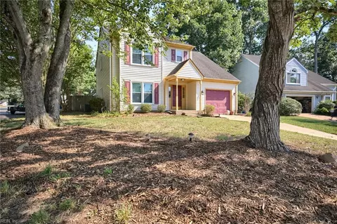 892 Little Dean Cir, Newport News, VA 23608