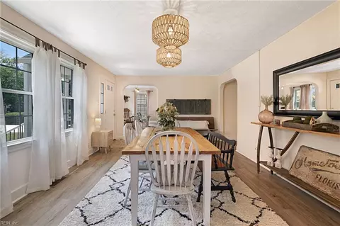Dining - 55 Brogden Ln, Hampton, VA 23666 photo 2 of 2