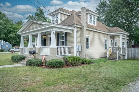 4009 Clifford St, Portsmouth, VA 23707