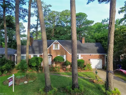 8591 Margaret Ave, Norfolk, VA 23503