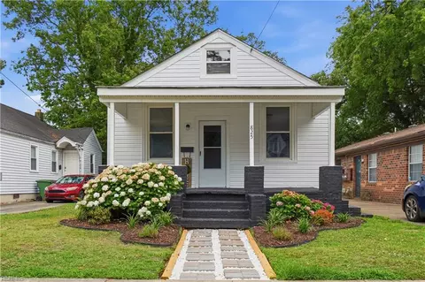 825 W 48th St, Norfolk, VA 23508