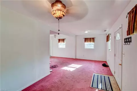 Living - 4152 Pughsville Rd, Suffolk, VA 23435 photo 2 of 5