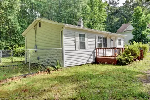 Exterior - 4152 Pughsville Rd, Suffolk, VA 23435 photo 3 of 6