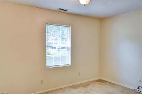 Bedroom - 4152 Pughsville Rd, Suffolk, VA 23435 photo 6 of 6