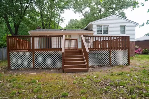 Exterior - 22 Mimosa Cres, Hampton, VA 23661 photo 7 of 8