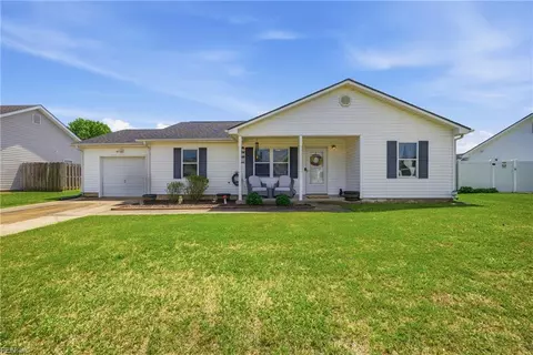 305 Kaitlyn Way, Elizabeth City, NC 27909