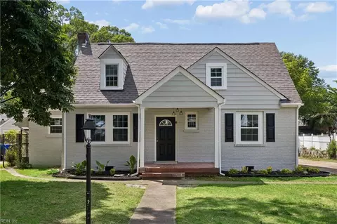 8815 Semmes Ave, Norfolk, VA 23503