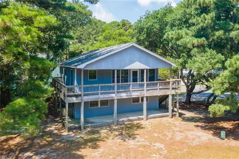 Exterior - 1522 Ketch Ln, Kill Devil Hills, NC 27948 photo 5 of 5