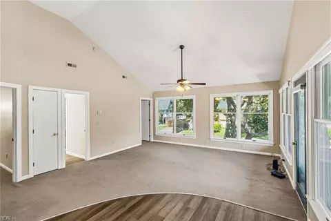 Living - 1522 Ketch Ln, Kill Devil Hills, NC 27948 photo 3 of 3