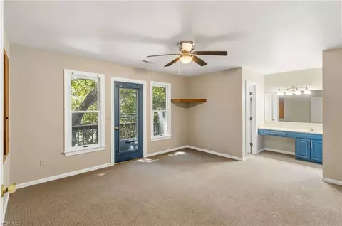 Bedroom - 1522 Ketch Ln, Kill Devil Hills, NC 27948 photo 3 of 7