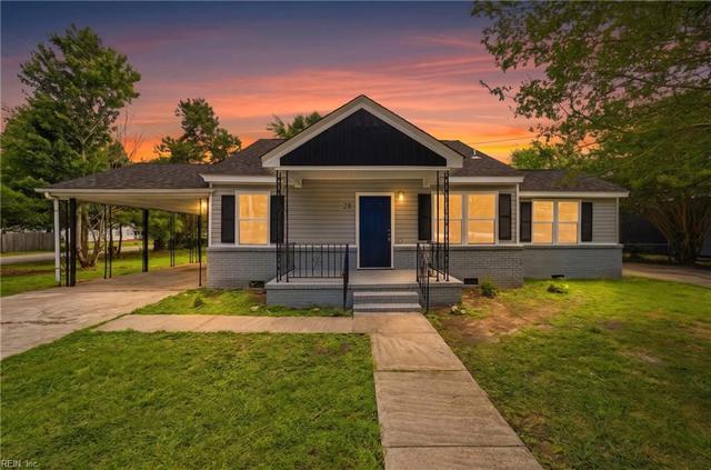 28 Hinton Ave, Chesapeake, VA 23323