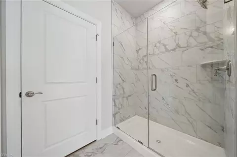 Bath - 2160 Edwin Dr, Chesapeake, VA 23322 photo 2 of 2