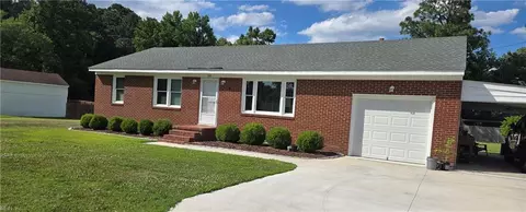 608 Turlington Rd, Suffolk, VA 23434