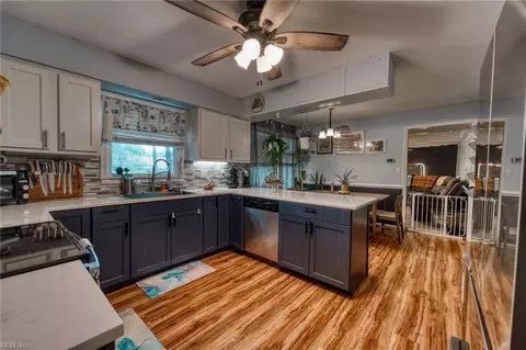 5809 Lancelot Dr, Virginia Beach, VA 23464