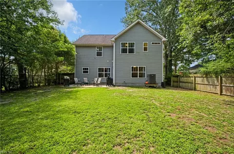 Exterior - 3816 Davis St, Norfolk, VA 23513 photo 7 of 9