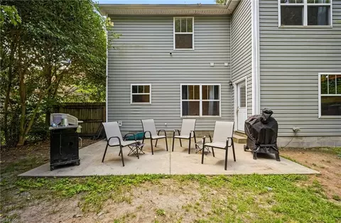 Exterior - 3816 Davis St, Norfolk, VA 23513 photo 5 of 9