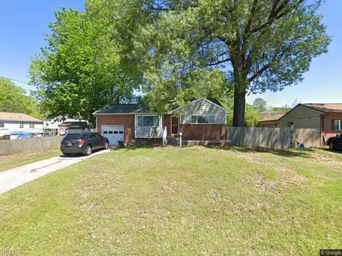 4808 Jeanne St, Virginia Beach, VA 23462
