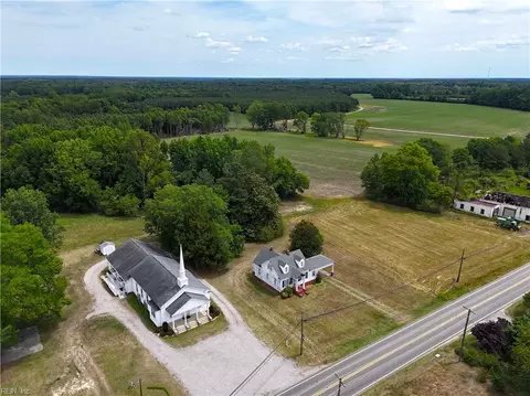 373 Colonial Trl, Surry County, VA 23883 photo 9