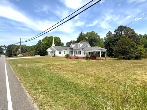 373 Colonial Trl, Surry County, VA 23883 photo 17