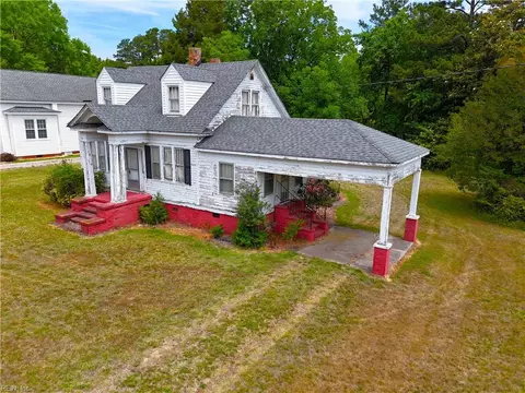 373 Colonial Trl, Surry County, VA 23883 photo 3