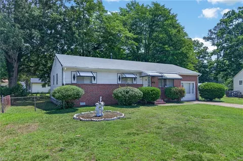 146 Ruston Dr, Newport News, VA 23602