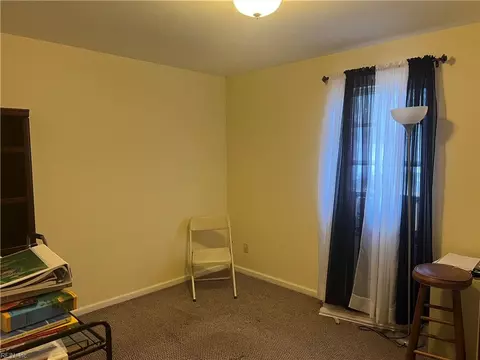 219 Cobb St, Franklin, VA 23851 photo 4