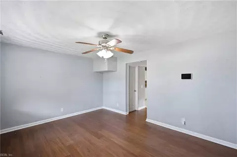 Living - 1902 Bay Ave, Hampton, VA 23661 photo 2 of 2