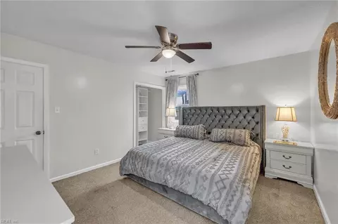 Bedroom - 5 Jimmy Cir, Hampton, VA 23666 photo 2 of 7