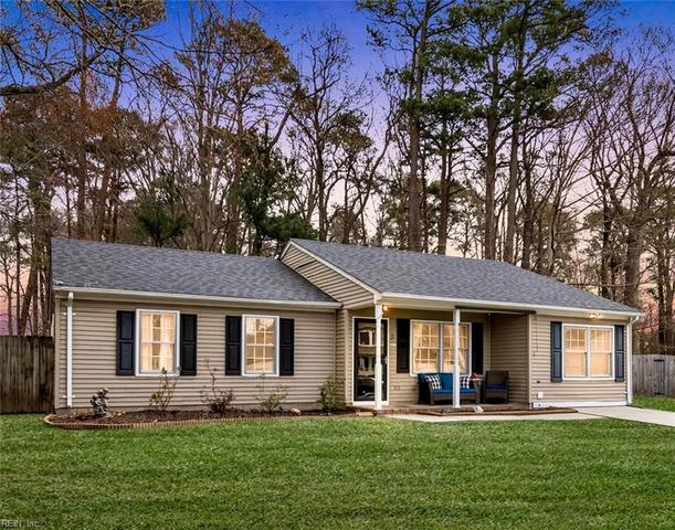 5 Jimmy Cir, Hampton, VA 23666