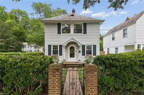 60 Main St, Newport News, VA 23601