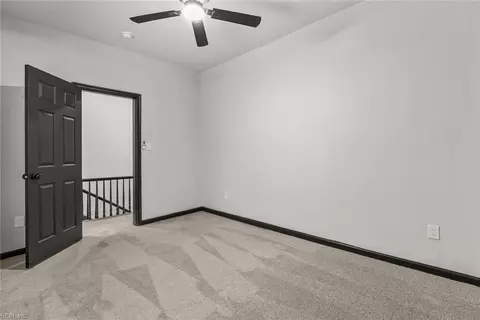 Bedroom - 724 C Ave, Norfolk, VA 23504 photo 4 of 5