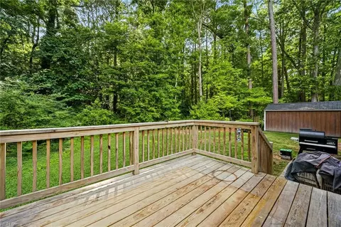 Exterior - 4568 Johns Point Rd, Gloucester, VA 23061 photo 3 of 4