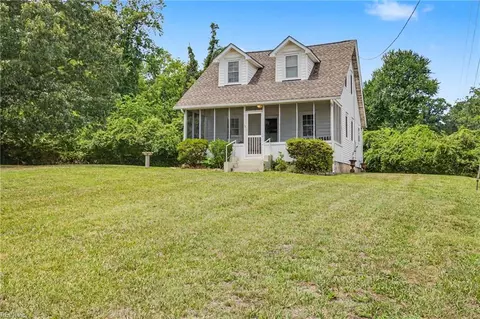 16223 Rolfe Hwy, Surry, VA 23883